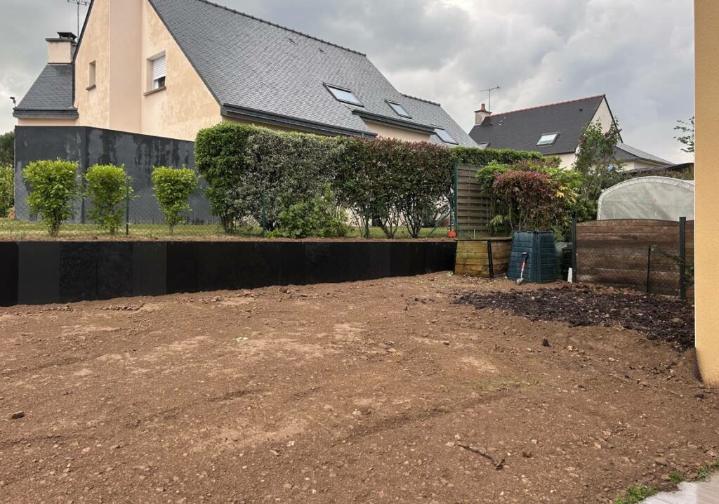 installation d'une retenue en ardoise brut
